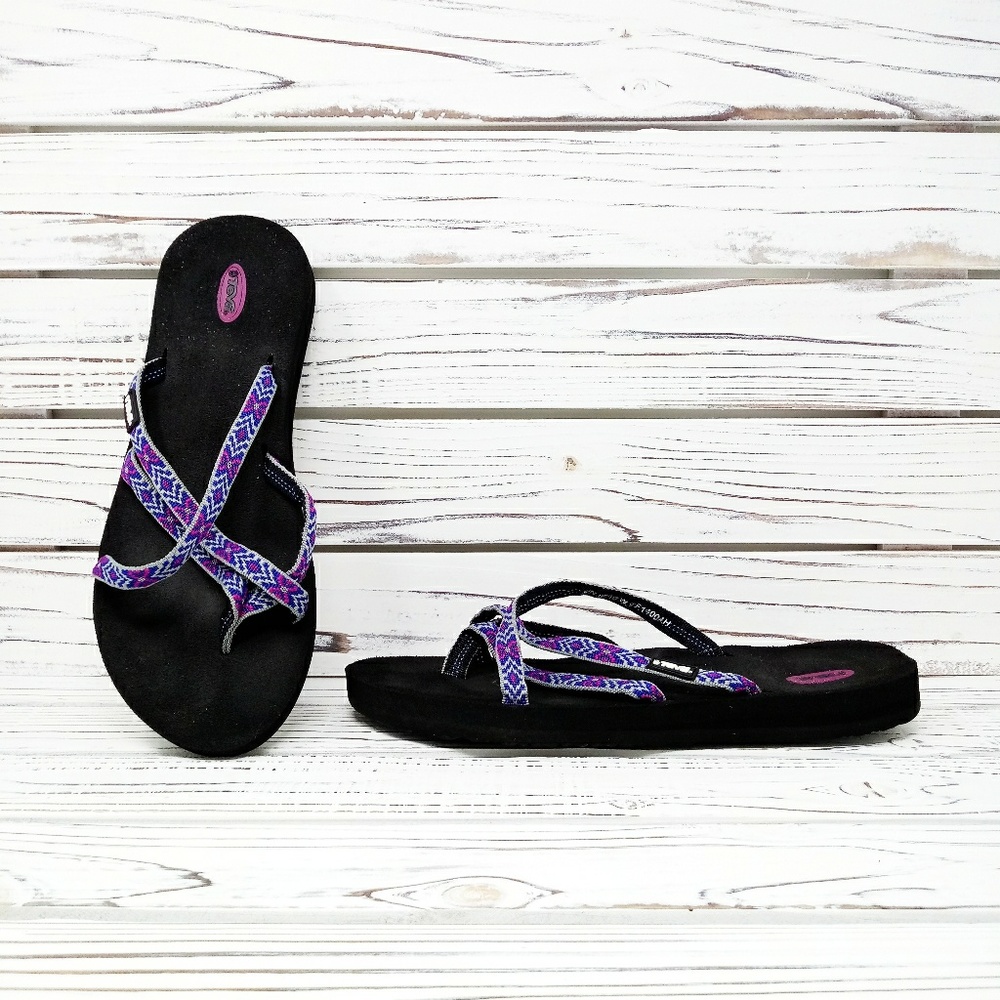 Teva 6840 Olowahu Purple Patterned Flip Flops